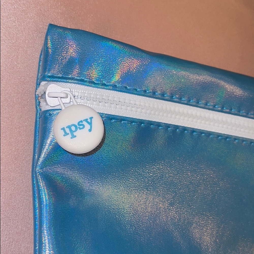 IPSY makeup bag - Picture 3 of 5